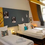 Berlin Roof&Chill Loft I Overthetop 2-Level I 170M2 I 2 Baeder I Bachelor I Familien I Gruppen I Events