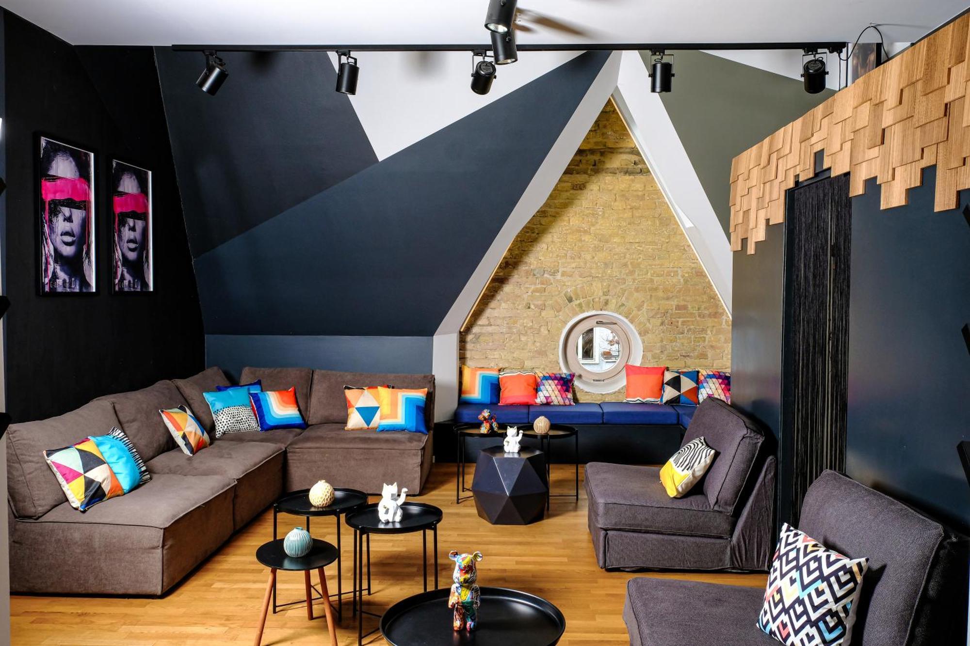 Roof&chill Loft I Overthetop 2-level I 170m2 I 2 Baeder I Bachelor I Familien I Gruppen I Events Appartement Berlijn