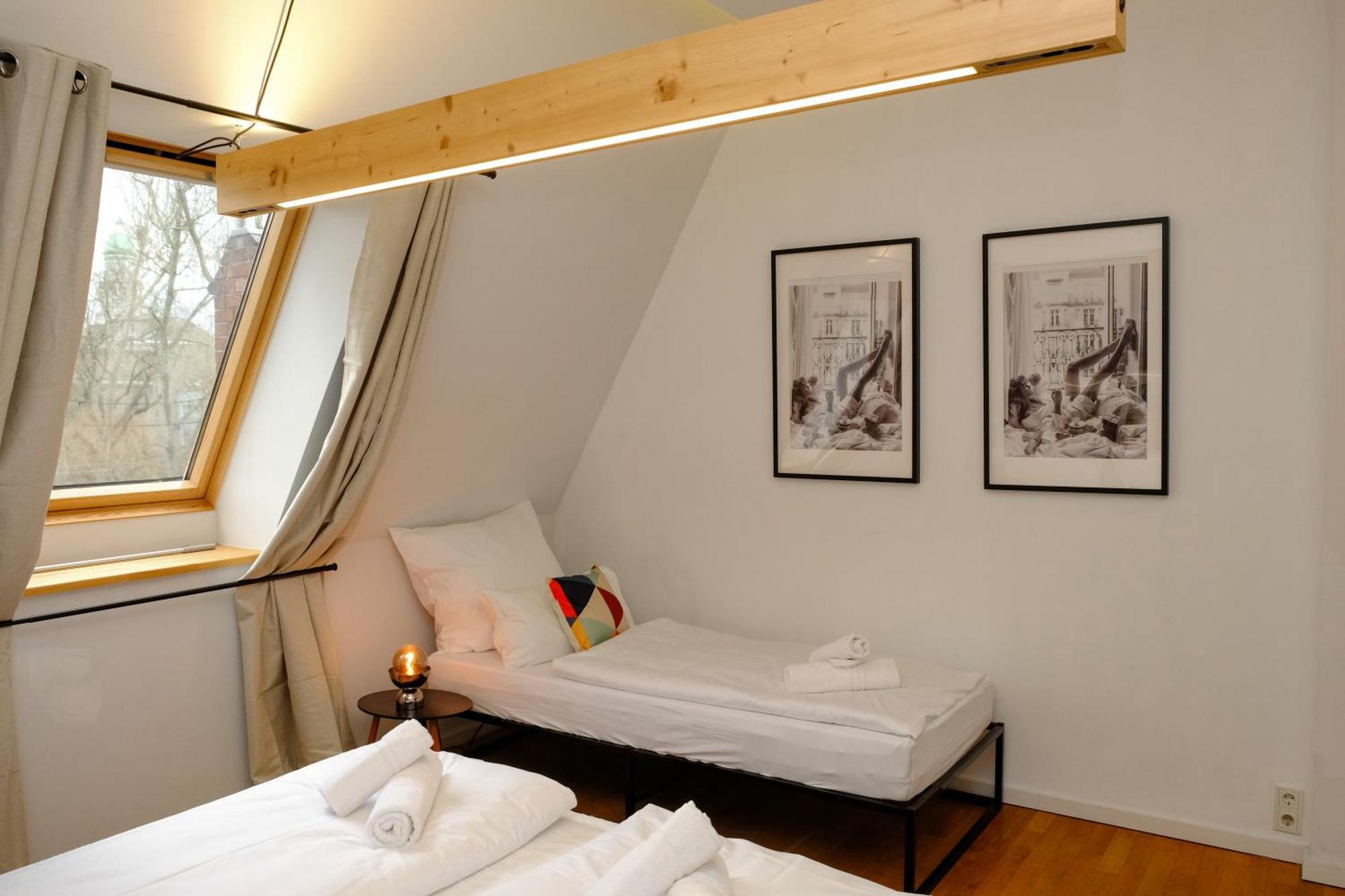 Roof&chill Loft I Overthetop 2-level I 170m2 I 2 Baeder I Bachelor I Familien I Gruppen I Events Apartamento Berlim